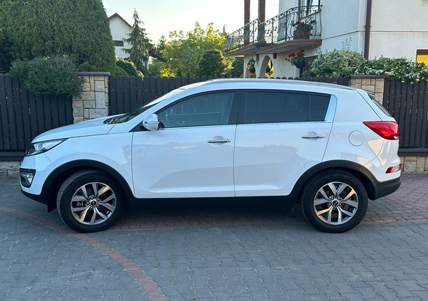 Kia Sportage cena 51900 przebieg: 145789, rok produkcji 2014 z Płoty małe 211